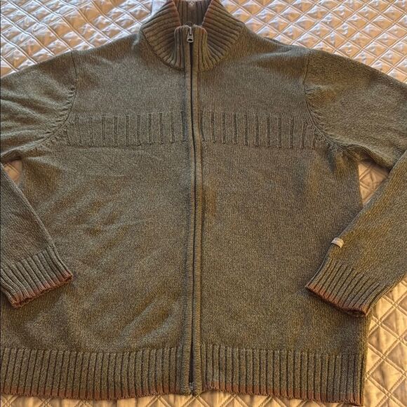 Columbia Sportswear Mens’ Cotton Full Zipper Pullover Sweater. Size Medium. - Picture 1 of 8